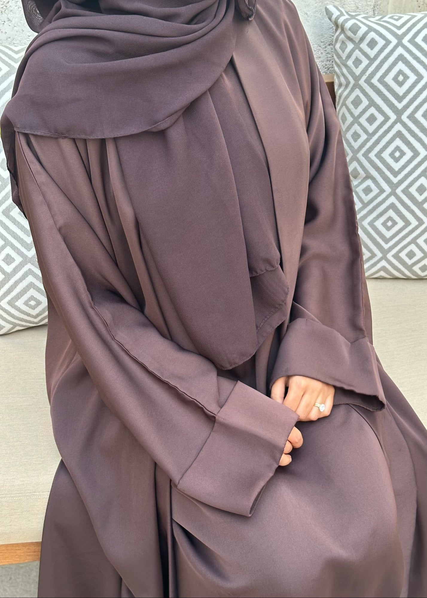 Elora - Brown