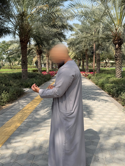 Qasr - Ice Grey